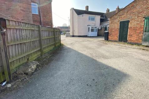 access between 26 &amp; 29 Newbold Road