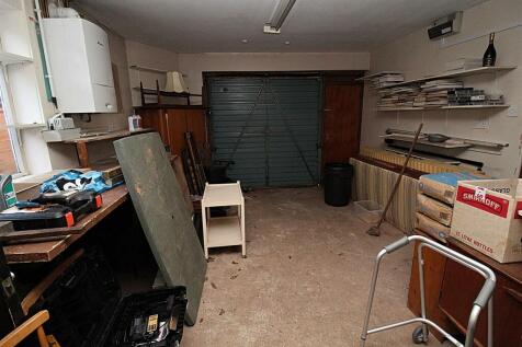 Over sized Garage