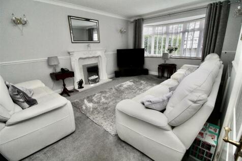 Through Lounge/Dining Room