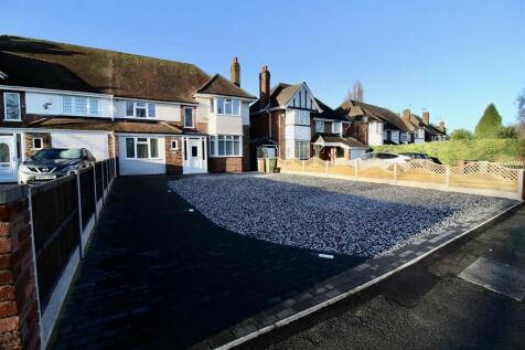 Front Garden/Driveway