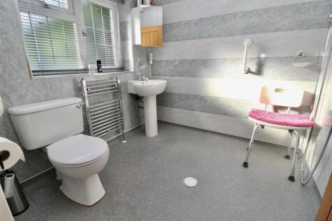 En-Suite Shower Room (Walk in wet room)