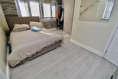 Bedroom Three (L-shape Dormer)