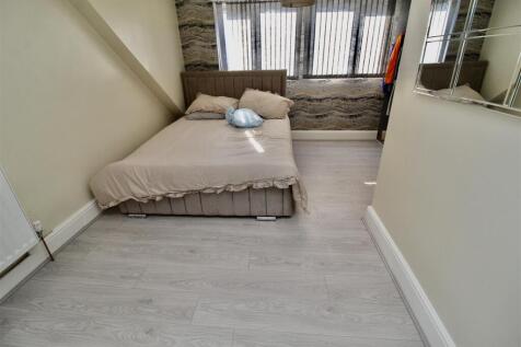 Bedroom Three (L-shape Dormer)