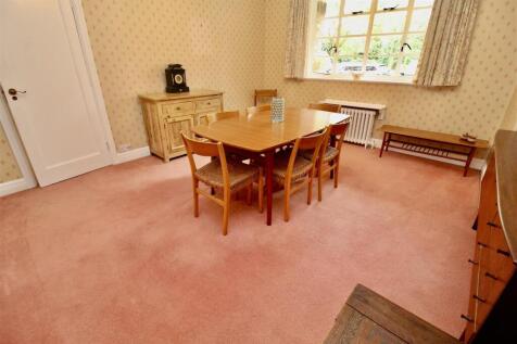 Dining Room / Fifth bedroom