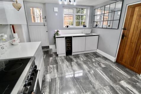 Main Kitchen