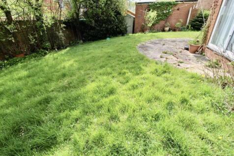 Side/Rear Garden