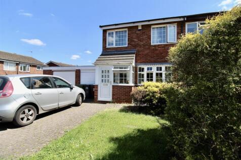 Front Garden/Driveway