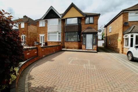Front Garden/Driveway