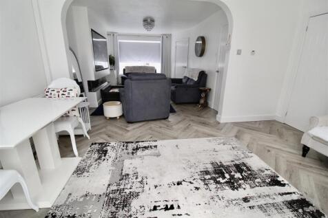 Dining Room Area/Reception Room