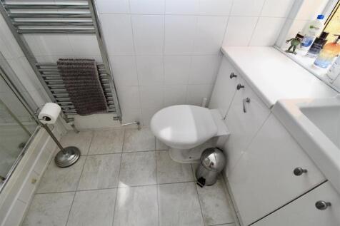Shower Room En-Suite