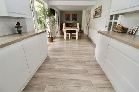 Family Kitchen/Dining/Sitting Room