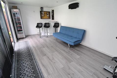 Summer House