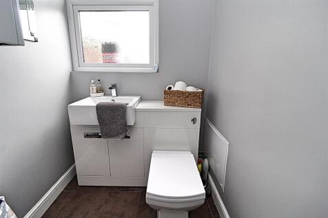 Downstairs Guest WC