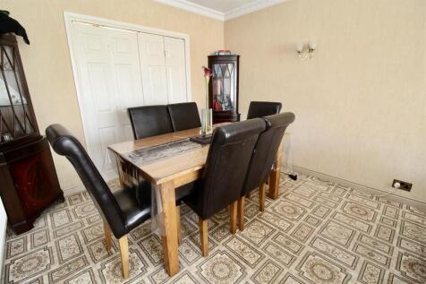 Front EXTENDED Reception Room
