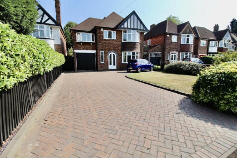 Front Garden/Driveway