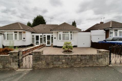 Front Garden/Driveway