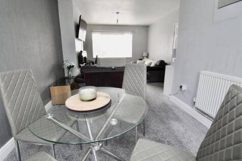 Through Lounge/Dining Room