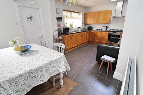 Open Plan Kitchen/Dining/Sitting Room