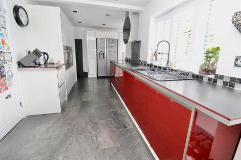 Kitchen (Extended)