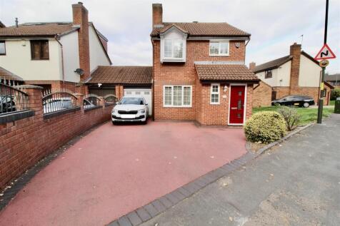Front Garden/Driveway