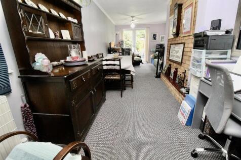 Extended Reception Room