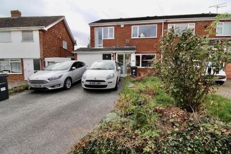 Front Garden/Driveway