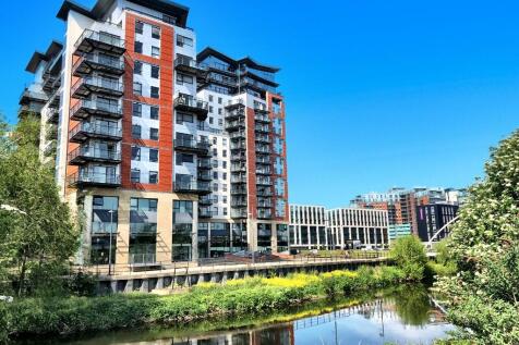 WHITEHALL WATERFRONT