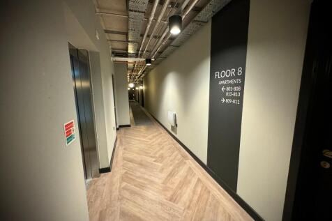 8TH FLOOR HALLWAY