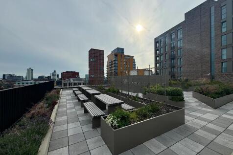COMMUNAL ROOFTOP 2