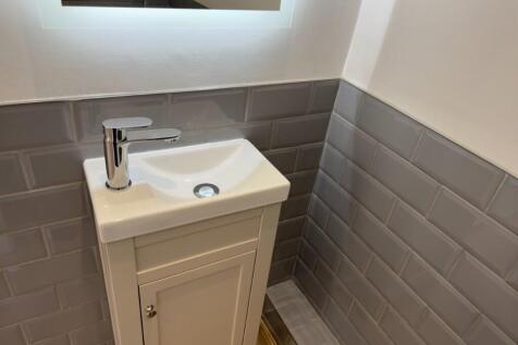 GROUND FLOOR WC