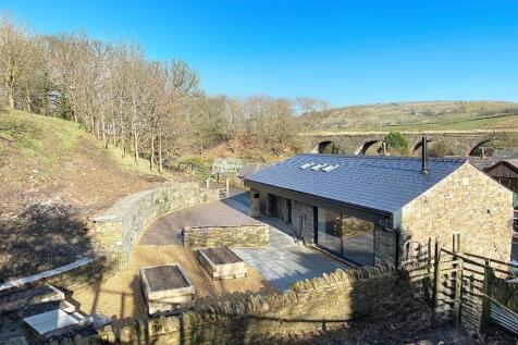 LUMB BARN