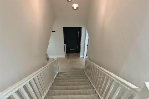 DOUBLE WIDTH STAIRS