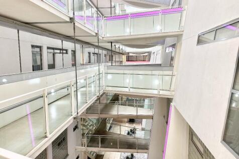COMMUNAL HALLWAY