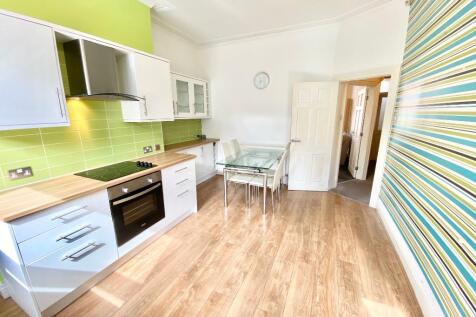 KITCHEN &amp; DINING