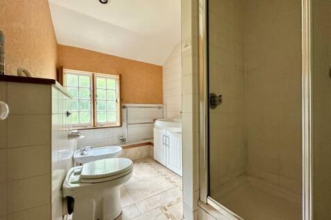 En suite 2.jpg