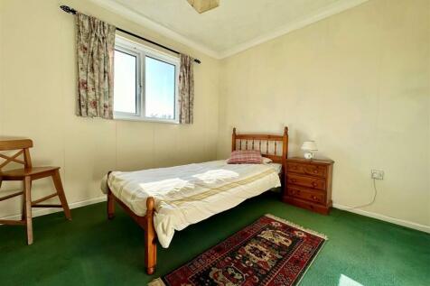 Bedroom Three.jpg