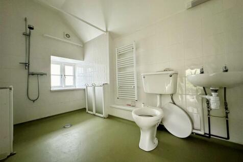 Wet Room.jpg