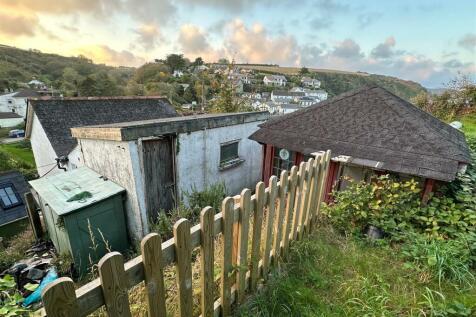Outbuilding and summer house.jpg