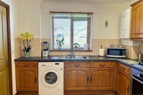 Kitchen 3.jpg