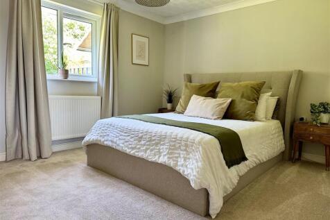 Bedroom One.jpg