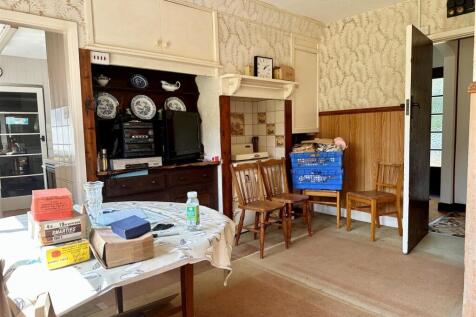 Reception Room.jpg