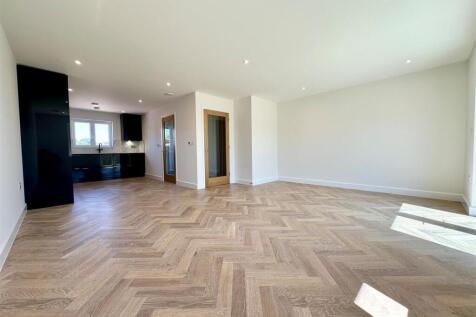 Living Room.jpg