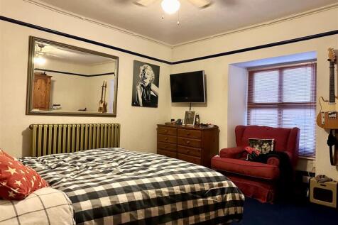 Bedroom Two.jpg
