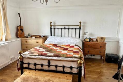 Bedroom Two.jpg