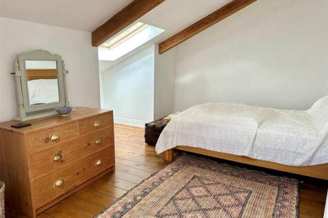 Bedroom Three.jpg
