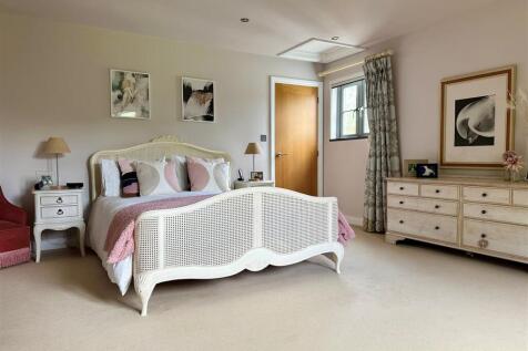Bedroom One.1.jpg