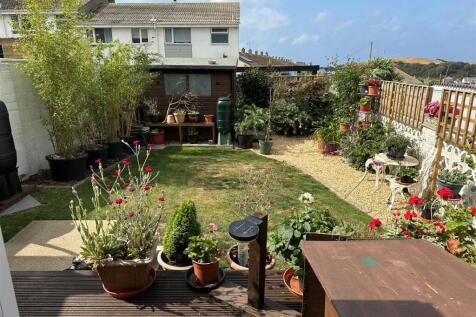 Rear Garden.jpg