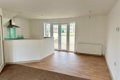 Dining Area 2.jpg