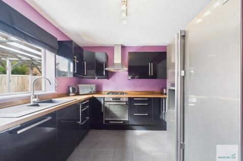 CAM03394G0-PR0371...