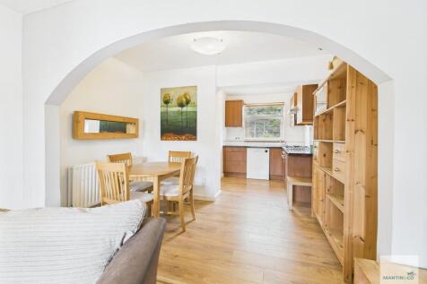 CAM03394G0-PR0319...